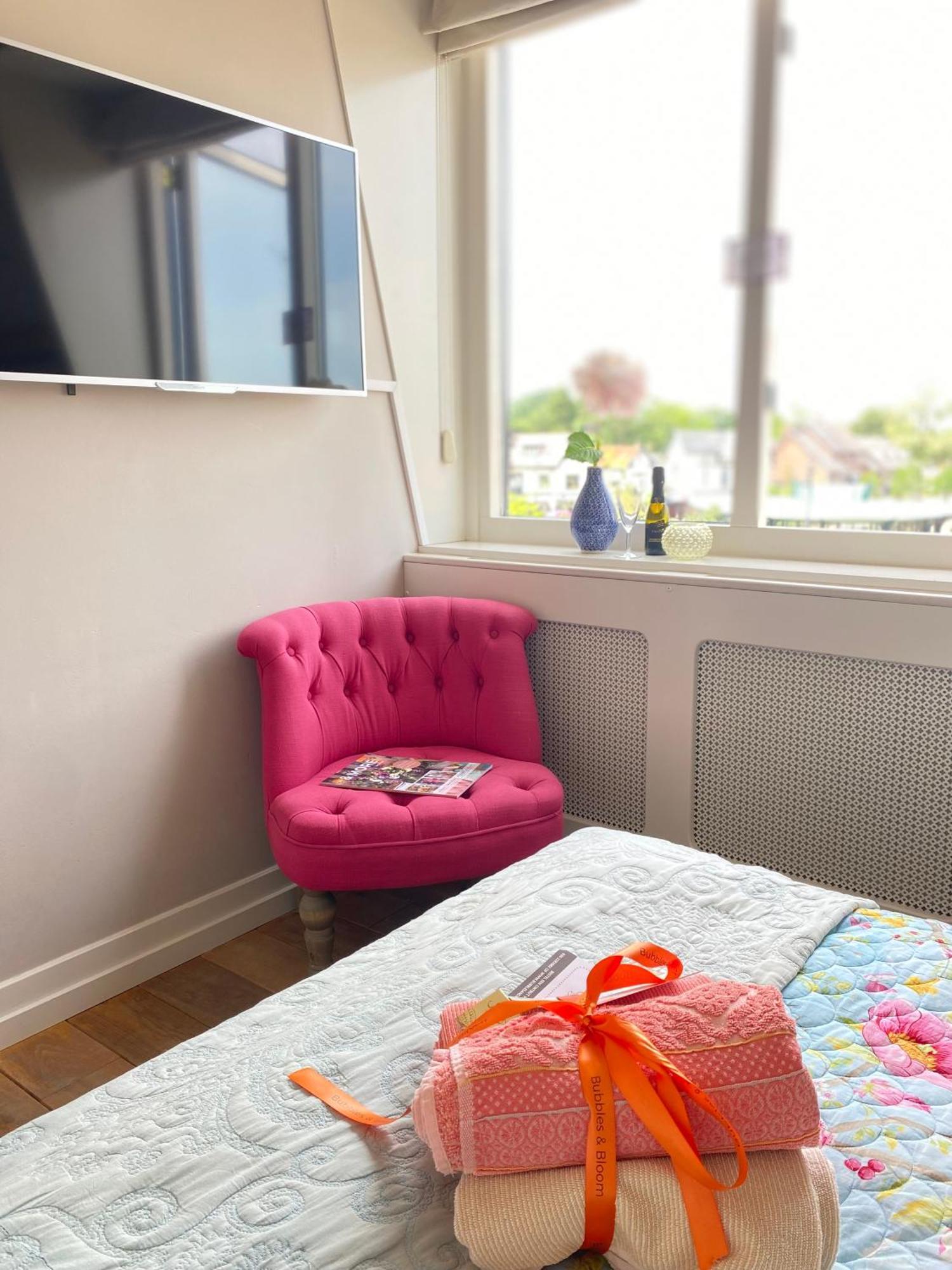 Bubbles & Bed Bed & Breakfast Bilthoven Exterior photo